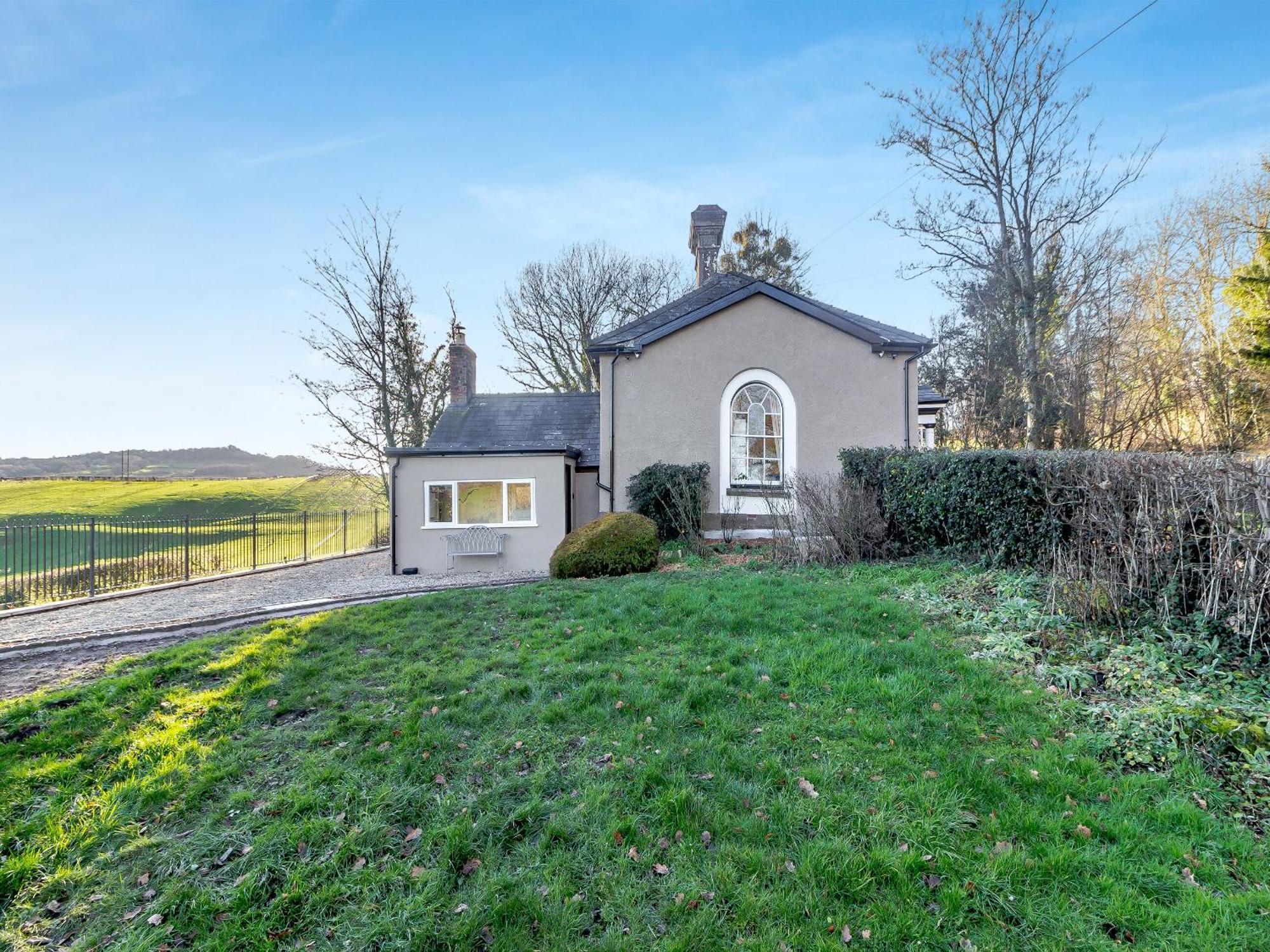 The Lodge Wonastow Exterior foto